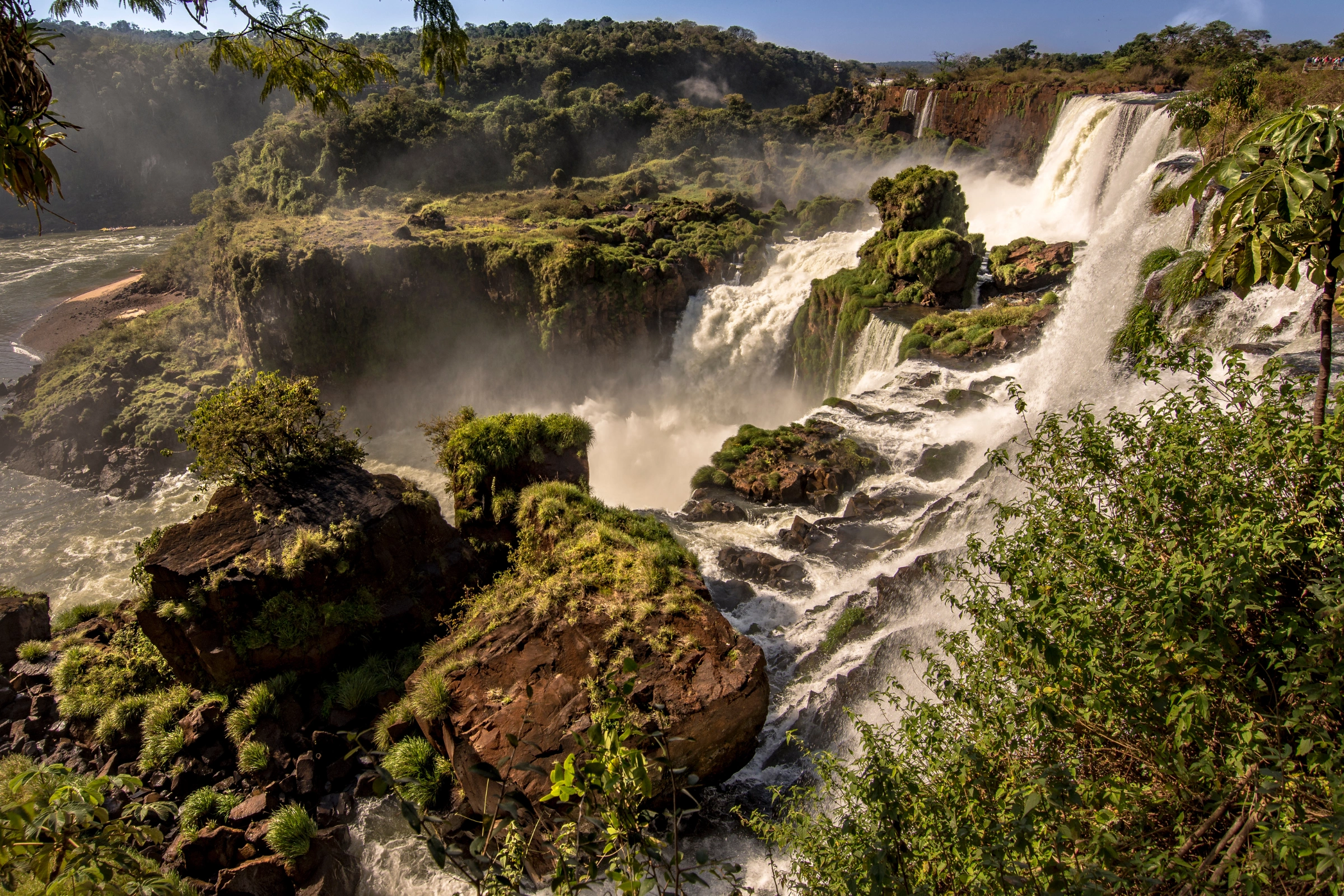 Puerto_Iguazú,_Misiones_Province[1].webp